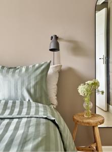 Nina Royal Mirage Satin Örngott Grön 50x60cm