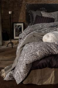 Satin Påslakanset Mirage Mörkgrå 150x210cm Nina Royal