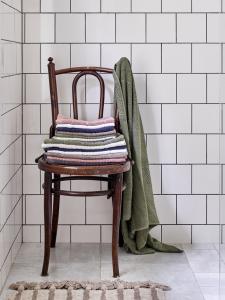 Nina Royal Spa Badlakan 90x150cm Grön