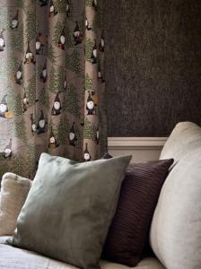 Kuddfodral Grön Mocka Nina Royal Zoe 45x45cm