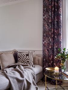 Öljettgardin Ida Brun 2-Pack 140x240cm Redlunds