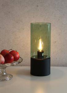 Bordslampa Svart/Grön Oriva Halmstad 25cm