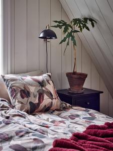 Påslakanset Redlunds Gibson Vinröd 150x210cm