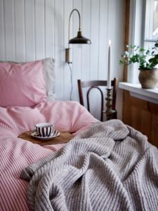 Pläd Liam Beige 130x170cm Redlunds