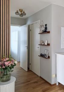 Plafond Mässing/Rökfärgad Aneta Lighting Bell 3-Arm