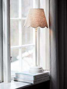 Bordslampa Offwhite/Natur PR Home  Lottie 58cm