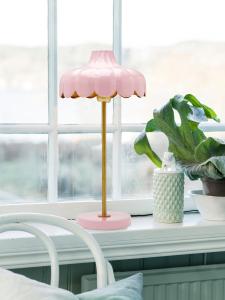 Bordslampa Wells Rosa/Guld 50cm PR Home