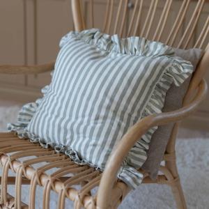 Randigt Kuddfodral Svea Lindgrön 45x45cm Fondaco