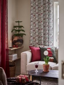 Gardin Julröd 2-Pack Redlunds Bruce 140x250cm