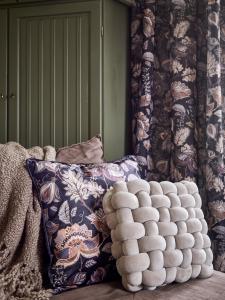 Redlunds Trassel Prydnadskudde Sand