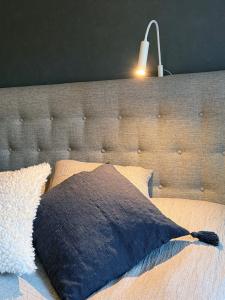 Sänglampa Artic Vit LED Dimbar 35cm Aneta Lighting