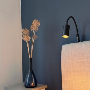 Sänglampa Hugin Svart 30cm Aneta Lighting