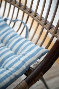 Stolsdyna Randig Svea Ljusblå 38x38cm Fondaco