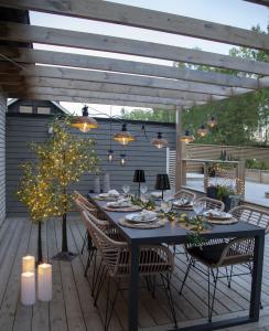 Bordslampa Solcell Svart Star Trading Sola 35cm