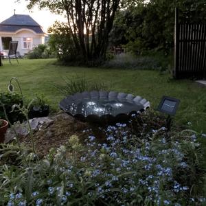 Star Trading Water Light Solcellsdekoration Svart