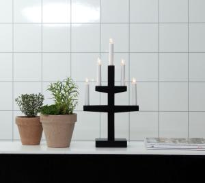 Star Trading Trapp Adventsljusstake 46cm Svart