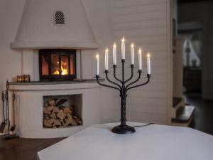 Star Trading Bore Adventsljusstake 56cm LED Svart