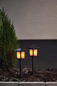 Star Trading Flame Mini Solcellspollare Svart 2-pack