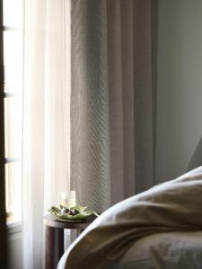 Mörkläggningsgardin Beige 2-Pack Svanefors Sten 130x280cm