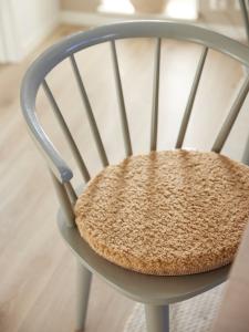 Stolsdyna Fårskinn Teddy Mellanbrun 38cm Svanefors