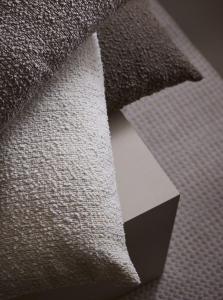 Svanefors Trond Kuddfodral Offwhite 35x80cm