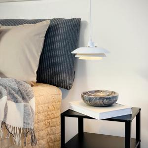 Taklampa DL20 Vit 20cm Dyberg-Larsen