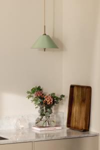 Taklampa Pendel Grön Globen Lighting Iris 25cm