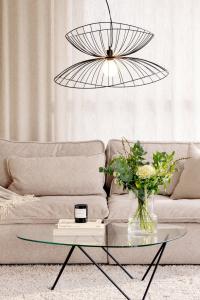 Taklampa Pendel Svart Globen Lighting Ray 70cm