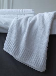 Textilgruppen Nevada Frottehandduk Vit 50x70cm