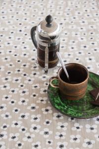 Textilvaxduk Belle Amie Beige 145x220cm Almedahls