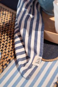 Textilvaxduk Randig Svea Ljusblå 145x250cm Fondaco