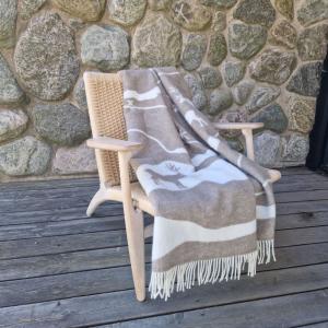 Ullpläd Arvidssons Textil Fjällvandring Beige 130x170cm