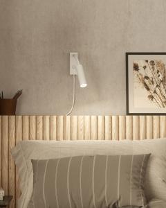 Vägglampa Vit Herstal Pipeline Flex 12,5cm