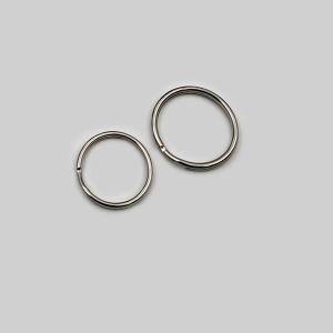 25mm Nyckelring silver