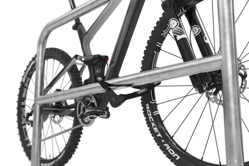 Cykelställ 9200 - Med tvärbåge, nedgjutes