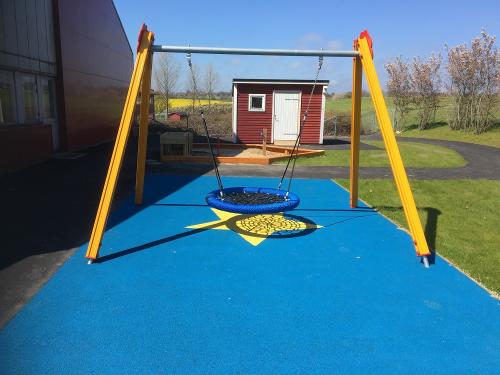 Komlett kompisgunga i Aluminium