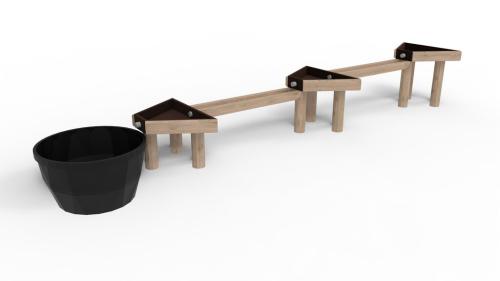 VATTENLEK MED TREKANTIGT KAR