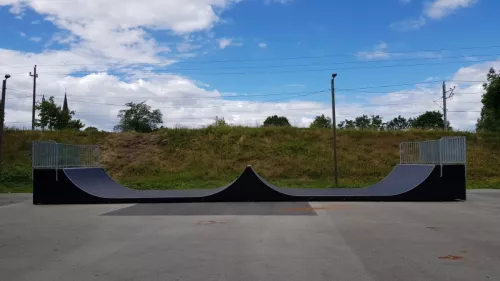 Dubbel half pipe, H1.7 x W4.8 x L18.8