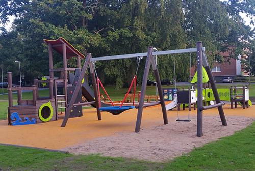 EKO Gunga med kompisgunga och plansits