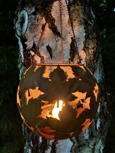 Hängande lönnklot Lind decoration