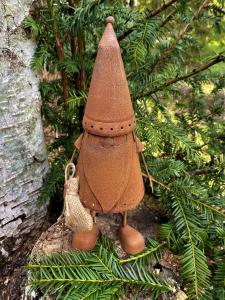 Rostig tomte med säck Lind decoration