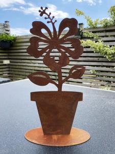 Hibiskus i kruka Lind decoration