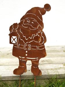 Stor tomte med lykta på pinnar Lind decoration