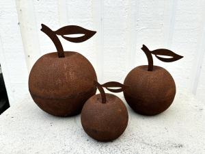Rostigt äpple 3D Lind decoration