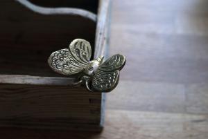 Fjäril dekoration i brons ELDgarden