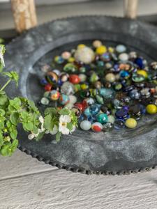 Fågelbad på låg fot ELDgarden