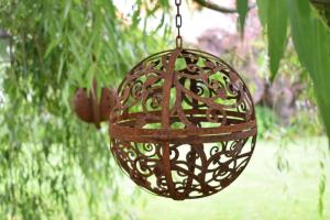 Hängande marschallhållare 2 set blomklot  ELDgarden