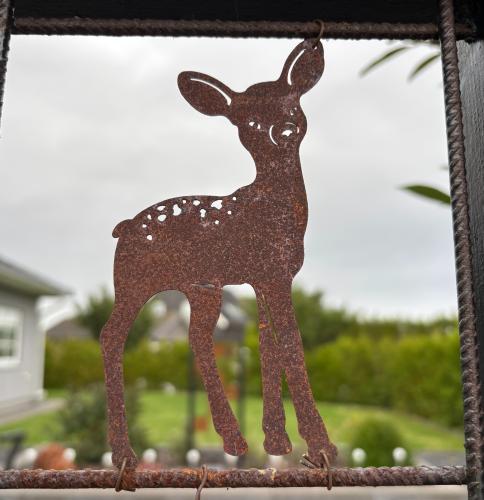 Skylt till armeringsjärn Bambi råddjur Lind Decoration