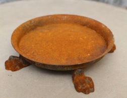 Fat med lejontassar Two Faces