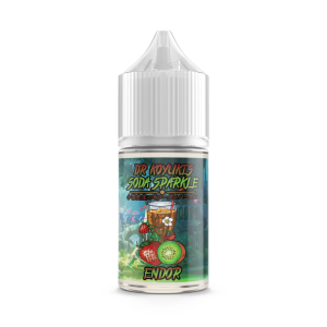 En vit genomskinlig 30ml ejuice flaska med en mörkgrön och mörkblå etikett med röd och grön text där det står Dr koyoki soda sparkle endor med bilder på ett glas kola jordgubbar och kiwi samt gamla ruiner i bakgrunden.